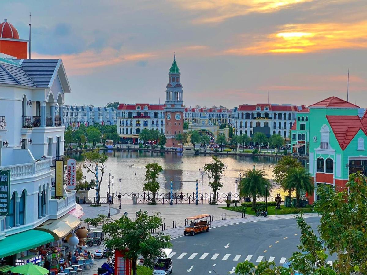 Bistro Hotel Grand World Phu Quoc Exteriér fotografie